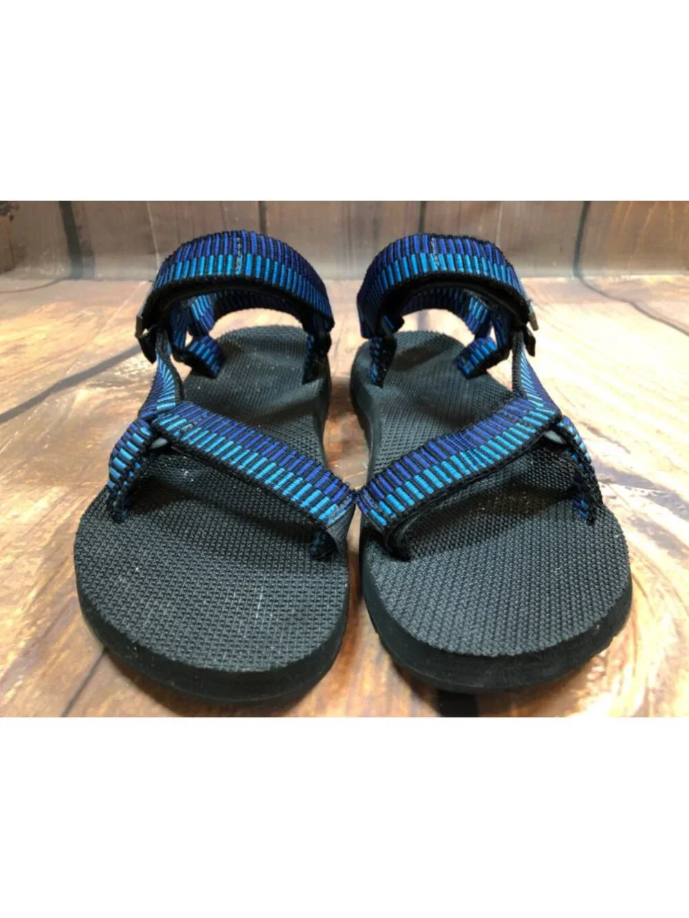 Teva Mens 10 Blue Stripe Sport Sandals Universal Hurricane